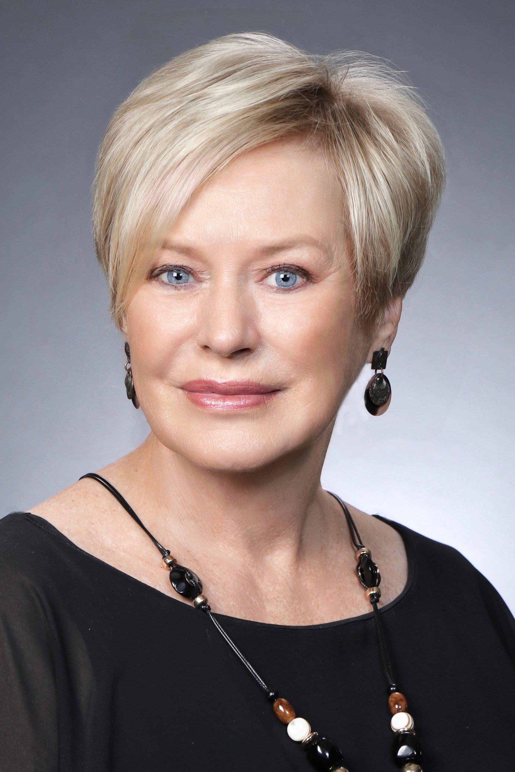 Bev Howard - Color